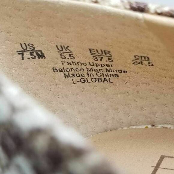 Franco Sarto Womens Global Faux Leather Snake Print Low Heels Shoes Size 7.5 M - Picture 6 of 12